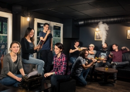 Photographe Lyon Villeurbanne - Portrait entreprise équipe Le Loop's Pub - Gratte-Ciel commerçant groupe team