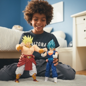 campagne publicité shooting lifestyle jouets Bandai